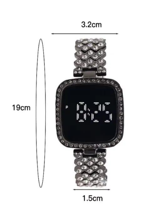 Chic Womens Digital Display Watch With Elegant Bracelet Strap Stylish Design Clear Screen Comfortable Wear Perfect For Daily And Formal Use without box